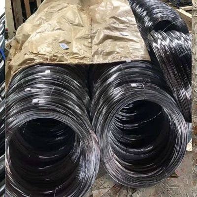 हल्के स्टील कोल्ड हेडिंग ड्रॉ तार / रॉड कार्बन गर्म लुढ़का हुआ विनिर्माण के लिए नेटिंग बाड़ लगाना रस्सी वसंत वेल्डिंग